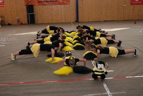 166452_187951367895369_100000415228455_616385_3859986_n